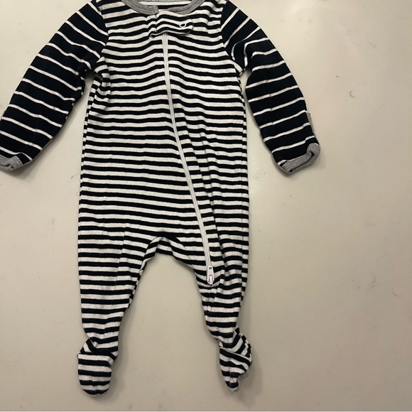 Newborn size bundle - Picture 9 of 16